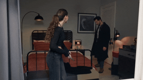 Ela Leyla GIF by Ay Yapım