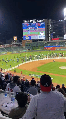 Crowd Goes Wild as Atlanta Braves Win World Series for First Time Since 1995