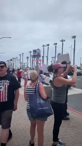 Protestors Return to Huntington Beach to Call for End to California's Coronavirus Lockdown