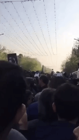 Thousands Gather in Tehran for Funeral of Former Leader Rafsanjani