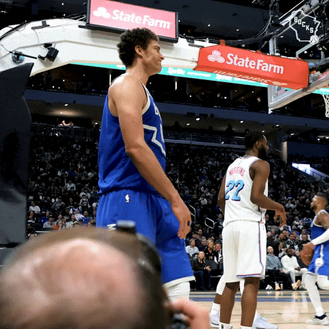 Basketball Celebrate GIF by Milwaukee Bucks