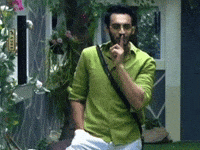 Saif Ali Khan Sak GIF