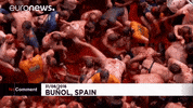 euronews tradition euronews tomatina GIF