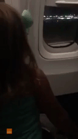 Little Girl's Adorable Reaction to Takeoff Leaves Passengers Smiling