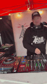 Djing GIF by VDubRadio
