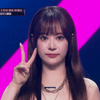 K Pop V GIF