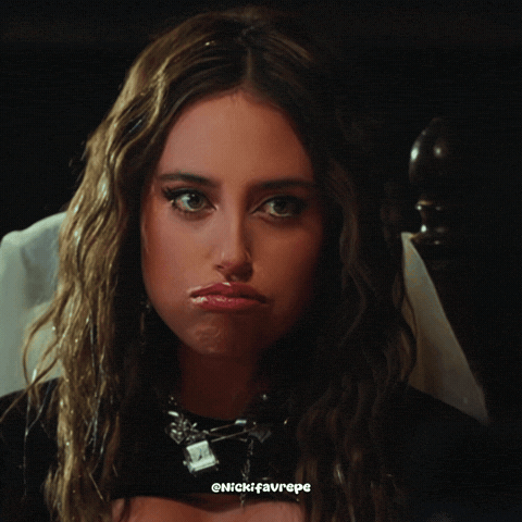 nickifavrepe comedy surprise fav cantante GIF