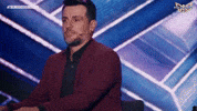 maskedsingerbr looking mascara the masked singer var GIF