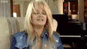 bonnietyler angry scream rage frustrated GIF