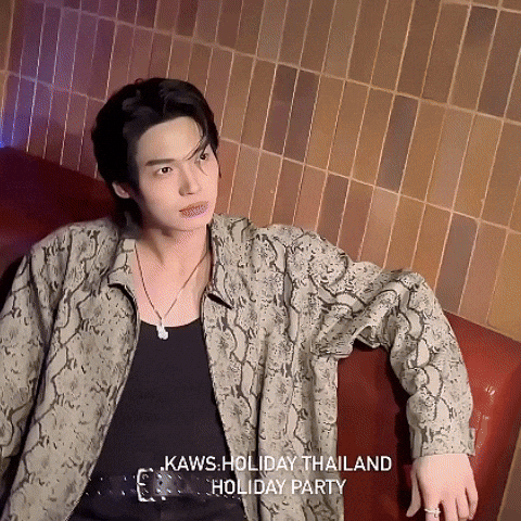 Actor Win GIF
