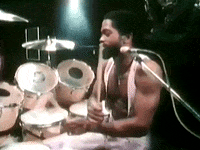 cameonation retro music video 80s shake GIF