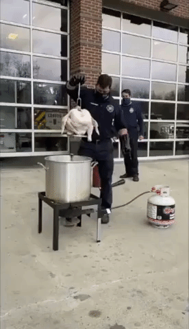 Firefighters Demonstrate How to Cook Turkey Safely for Thanksgiving