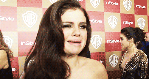 selena GIF
