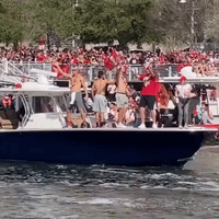 Buccaneers Fans Erupt in Cheers at Tampa Boat Parade