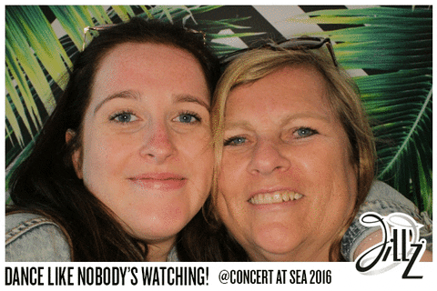 concert at sea major booth GIF by Jillz