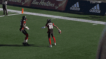 celebrate diontae spencer GIF by REDBLACKS