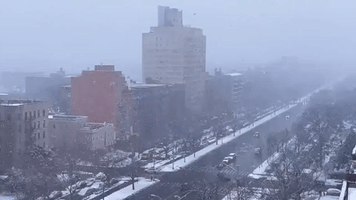 Winter Storm Brings Heavy Snow to New York City
