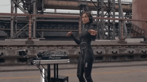 DTF_Mag giphygifmaker GIF