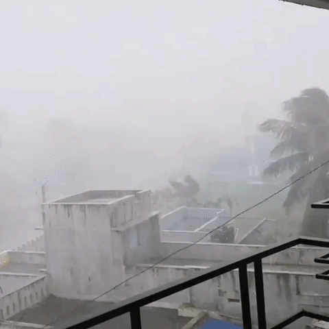 Intense Storm Hits Brahmapur, India, Amid Cyclone Titli