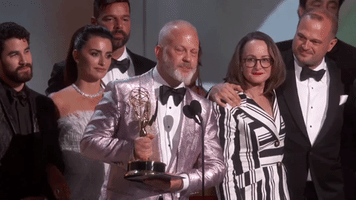 Ryan Murphy Dedicates the Emmy to the LGBTQIA+  Commity