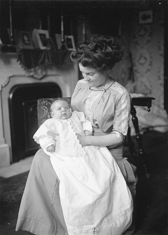 nyhistory giphyupload mothers day mother and baby black and white photo GIF