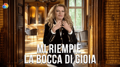 Real Housewives Napoli GIF by discovery+
