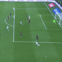 Les 2 parades de Schmeichel contre Brest