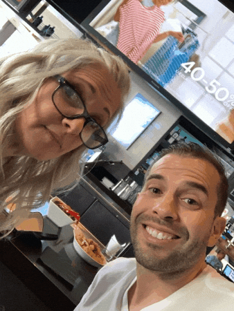 louismichaelprieto giphygifmaker giphyattribution GIF