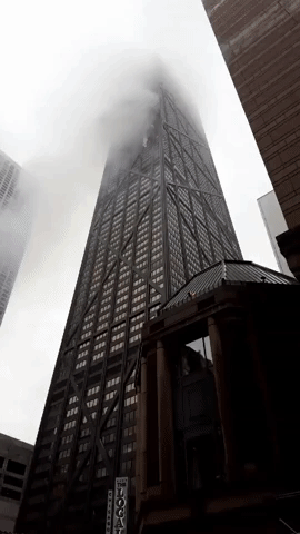 Fire Reported at Famed Chicago Tower