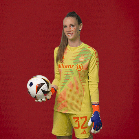 Womens Soccer Football GIF by FC Bayern Women