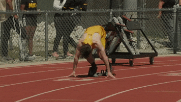 Track Running GIF by Valparaiso University