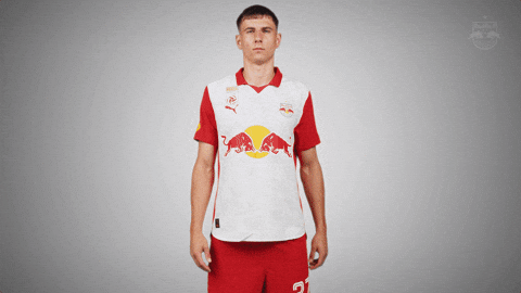 Respect Bow Down GIF by FC Red Bull Salzburg