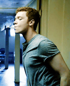 cameron monaghan GIF
