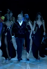 Naomi Campbell GIF