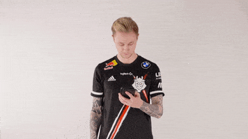 No Way Reaction GIF by G2 Esports