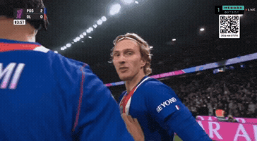 Paris Saint-Germain Kiss GIF