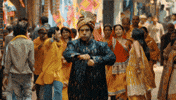 Bhool Chuk Maaf Box Office Day 1: पहले दिन की कमाई ने इमरजेंसी और देवा को पीछे छोड़ा 10 Bhool Chuk Maaf Gifs On Giphy - Be Animated