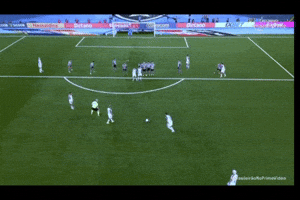 Léo Pereira GIF