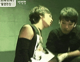 200.gif?cid=fc005b08f38701a2cd68884057a7673d490956eadd077b1f&rid=200.gif&ct=g