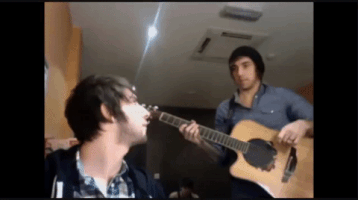 danielletrujillo poppunk alex gaskarth alltimelow jackbarakat GIF