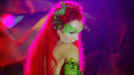 Poison Ivy GIF - Find & Share on GIPHY