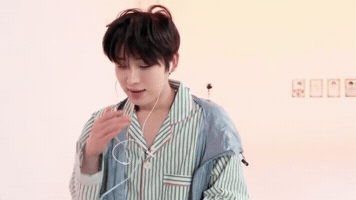 Kpop Meme Side Eyes GIF