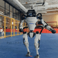 FullMag-spot-boston-dynamics-robot-dance-xGPy9LFlMi5X1Iarfh