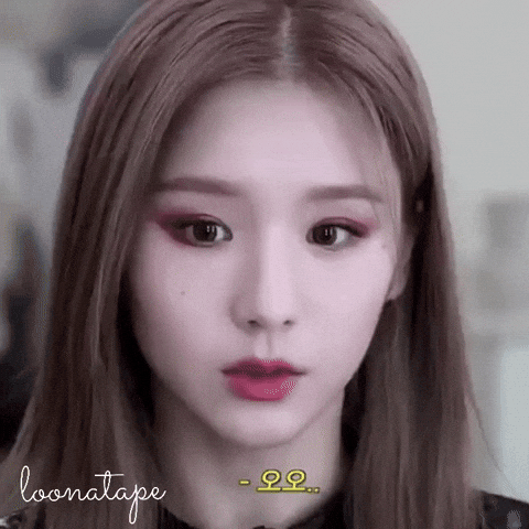 Loona Heejin GIF