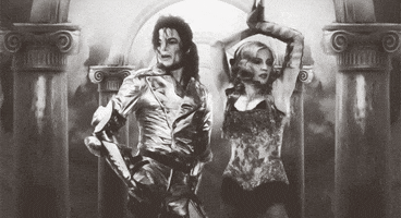 koi #pop#king#queen#poproyalty GIF