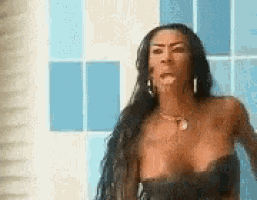 giphy.gif?cid=4d1e4f291feb382daf182368e6