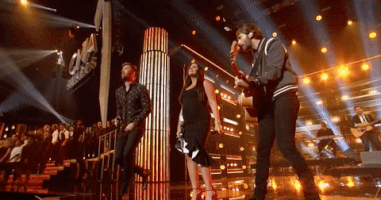 200.gif?cid=fc005b08b4feb292ce92fb6c2531681523d2e556901f7d94&rid=200.gif&ct=g