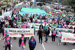 mncr mulheres catadores GIF