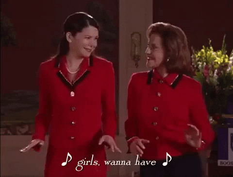 lauren graham dancing GIF by Gilmore Girls 