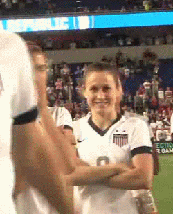 Alex Morgan GIFs - Find & Share on GIPHY